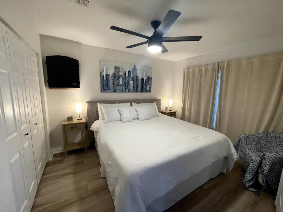 Riverside Riviera At Seminole Heights Tampa Exterior photo